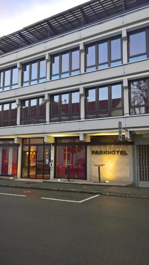 Parkhotel ไอเซนชตัดท์ ภายนอก รูปภาพ